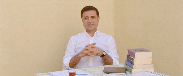 HDP Demirtaş'ın tahliyesi için bir üst mahkemeye başvuruyor